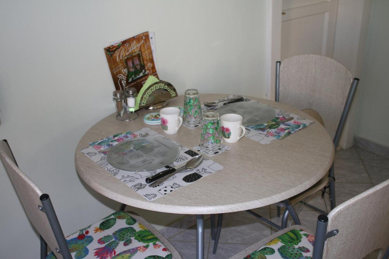 Green Cactus Rooms - Unique And Cozy House Senta Esterno foto